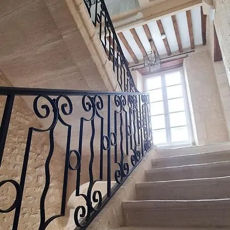 La Explorator - Manoir Des Marronniers I